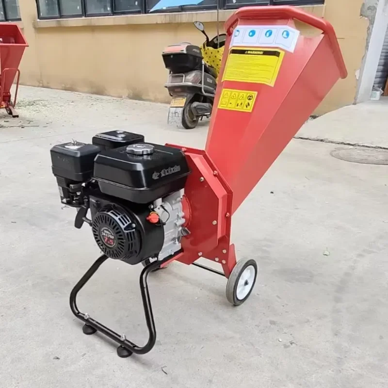 CE Certification Mini Wood Chipper Professional Wood Chipper 7.5hp Hydraulic Motor Feeding Petrol Engine Forrest Work Machine