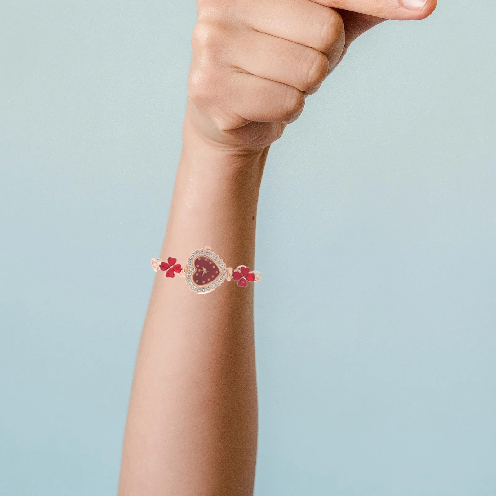 

Heart Shaped Bracelet Watch for Women with Rhinestone Design Quartz Fashion Wristwatch Elegant Casual Lightweight Female