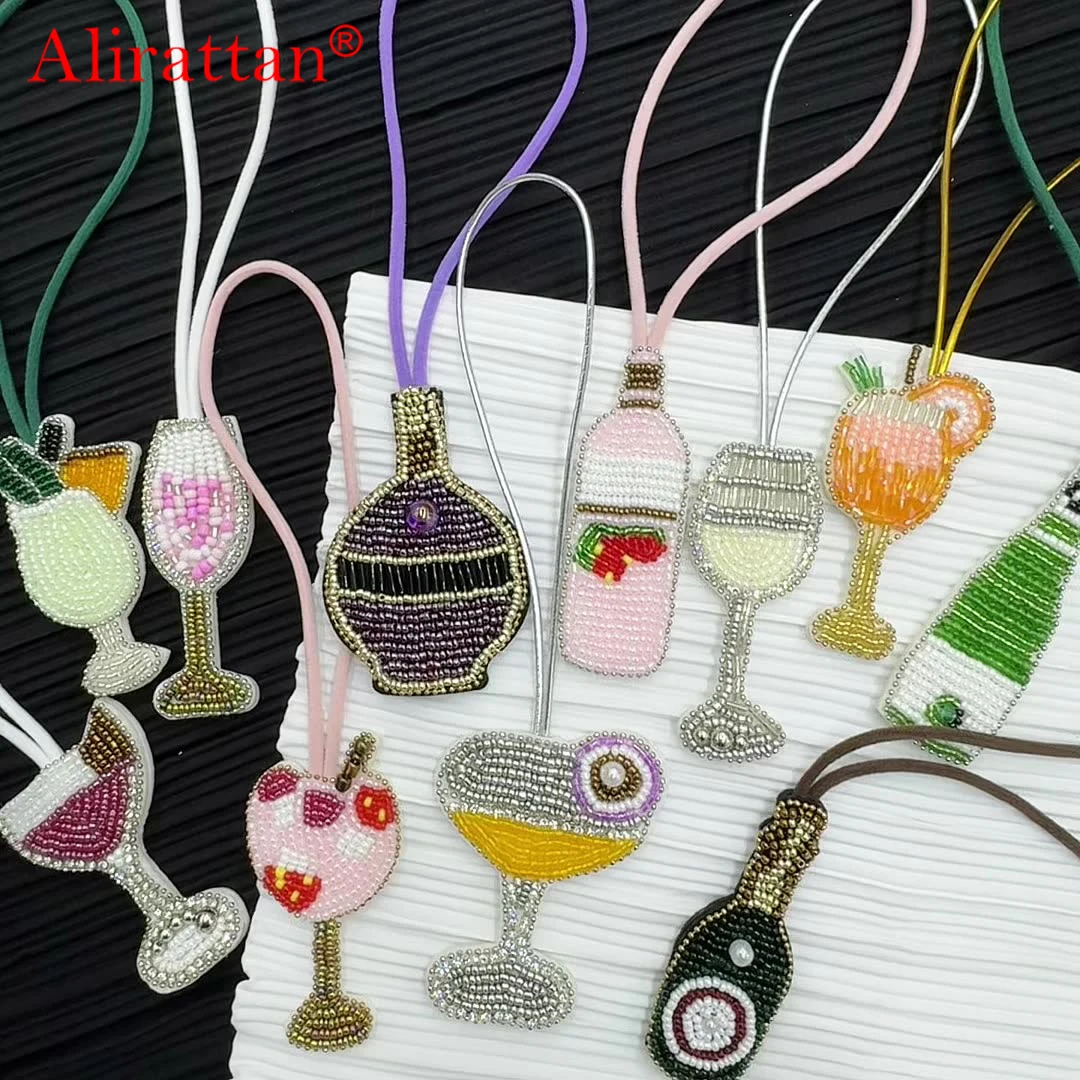 

Alirattan 2025 New Fashionable Creative Bead High Footed Cup Keychain Packaging Decoration Cocktail Cup juice Pendant Decoration
