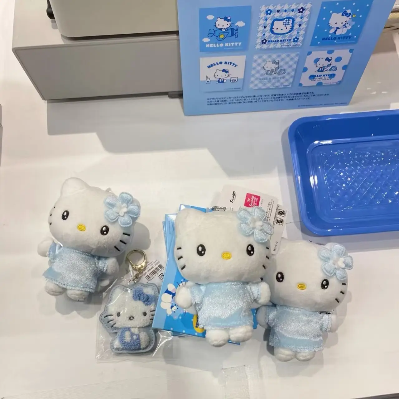 

MINISO новая сумка Sanrio с героями мультфильмов, супер мягкая и милая плюшевая девушка, синяя сумка Hellokitty премиум-класса, подвесные украшения, высокое качество