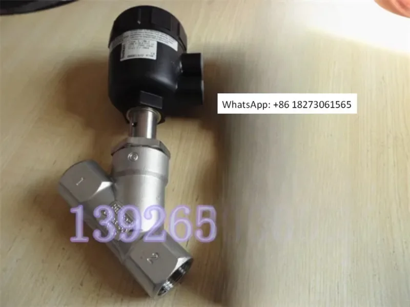 Stainless steel threaded interface two position two-way angle seat valve 001137 DN25