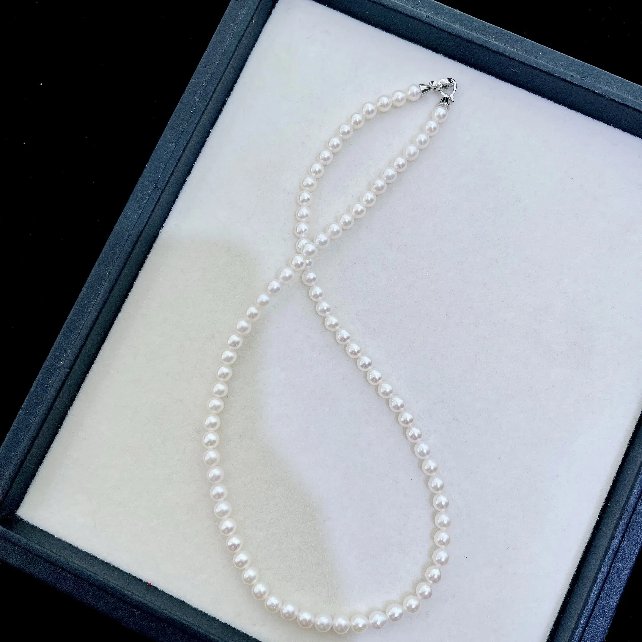 Exquisite necklace AAAA5-6mm natural Japanese white pearl necklace 18 in/supports customized sizes