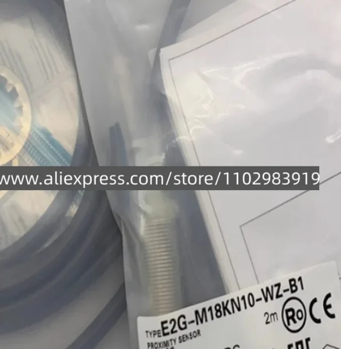 

4pcs New high proximity sensor E2G-M18KN10-WS-C1 E2G-M18KN10-WS-C2 E2G-M30KN18-WS-D2 E2G-M18KN10-WS-D1 E2G-M18KN10-WS-D2