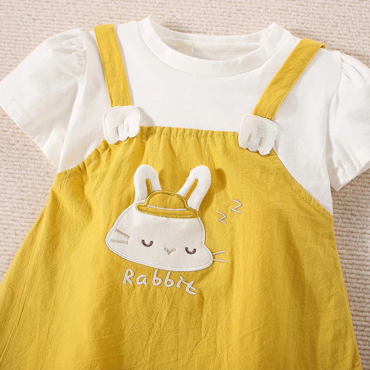 Summer New Children\'s Clothing For Girls Baby Girls Short Sleeved Dress Cartoon Rabbit Korean Version Princess Dress