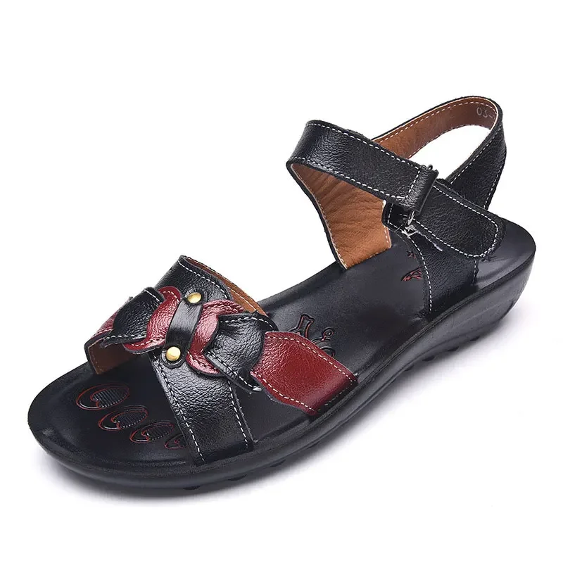 YAERNI Designer Genuine Leather Sandals Women Flat Sandals Platform Summer Shoes Ladies Beach Shoes Chaussures Femme Ete