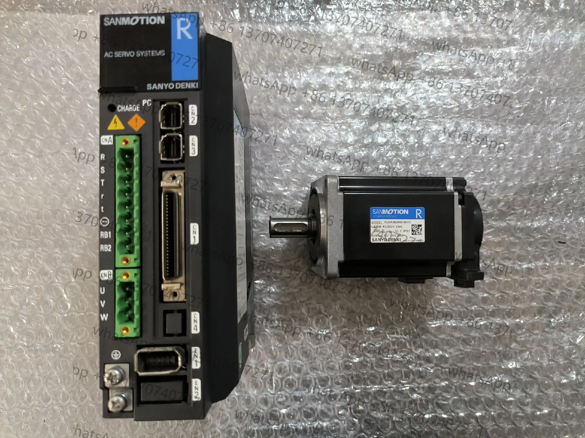 

RS2A03A0AL0WA0 R2AA06040FXH11 Сервопривод для Sanyo