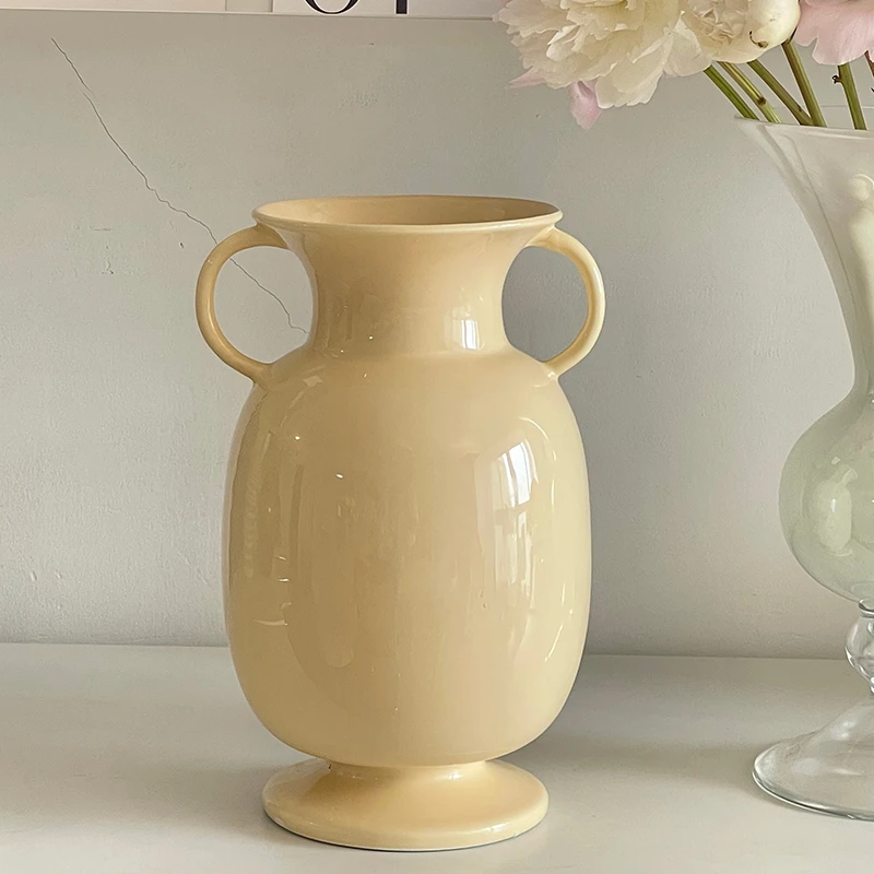 Greek Classic Retro Beige Double Handle Ceramic Milk Yellow Milk Fufu Warm Vase