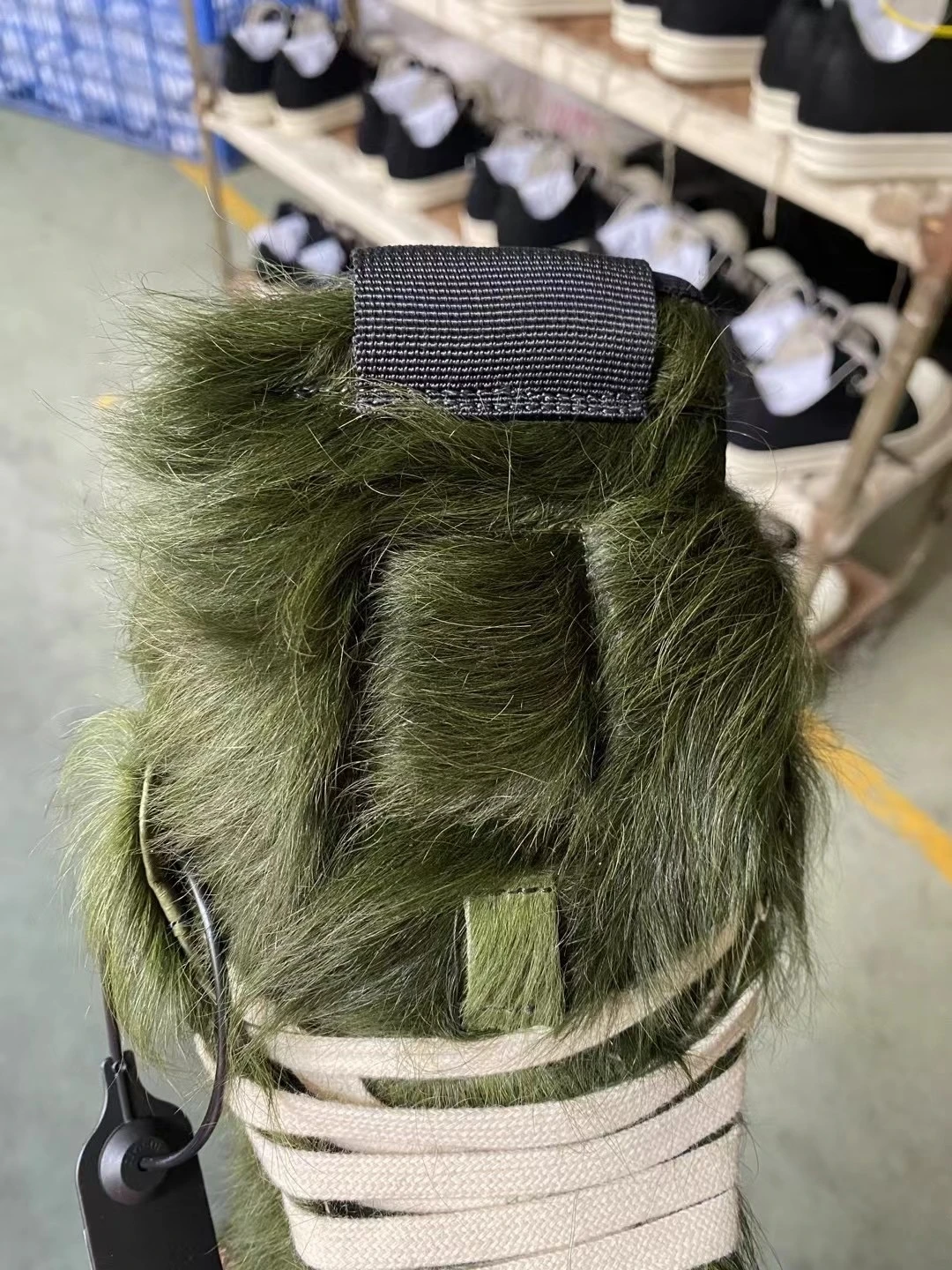 Military Green Long Horsehair Inverted Triangle Casual Shoes Sports Quality Men's And Women's Fashion Design New Style