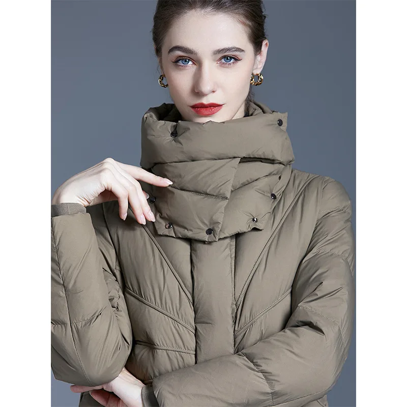 Luxury High-quality Slim Quilted Down Jacket Women Winter Warm Puffer Jacket Long Sleeves Hooded Windproof Coats Design Clothing