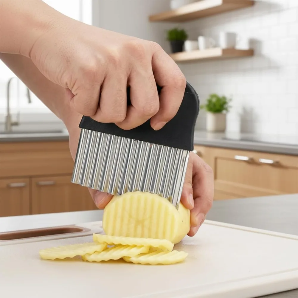 2 Pack Wavy Crinkle Cutter Knife, Stainless Steel Crinkle Slicer with Non-Slip Handle, Multifunctional Wave Cutting Tool for Potato Carrot Veggie Fries Salad Holiday Housewarming Gift