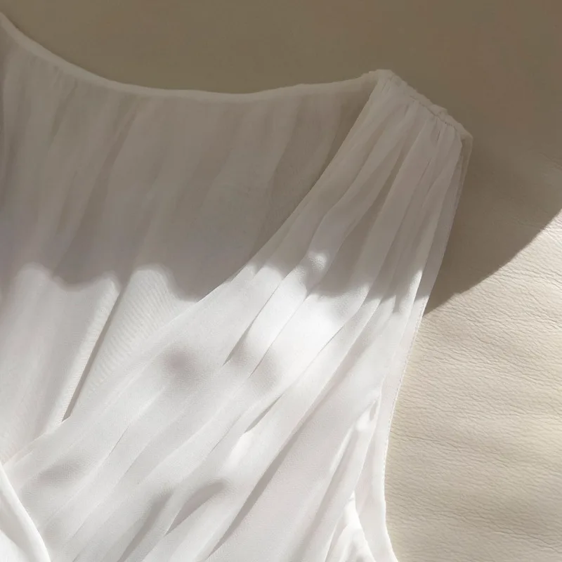 VIBE Lente Zomer Franse Jurk Nieuwe Witte Mouwloze Taille-Knipperende Elegante Onregelmatige Zoom Jurk voor Vrouwen Avondfeest Jurk