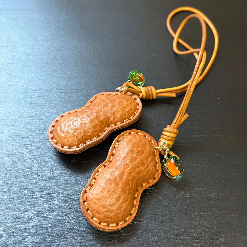 Handmade Cowhide Peanut Bag Charm Keychain Pendant High-End Car Key Holder Faionable Accory Unique Gift