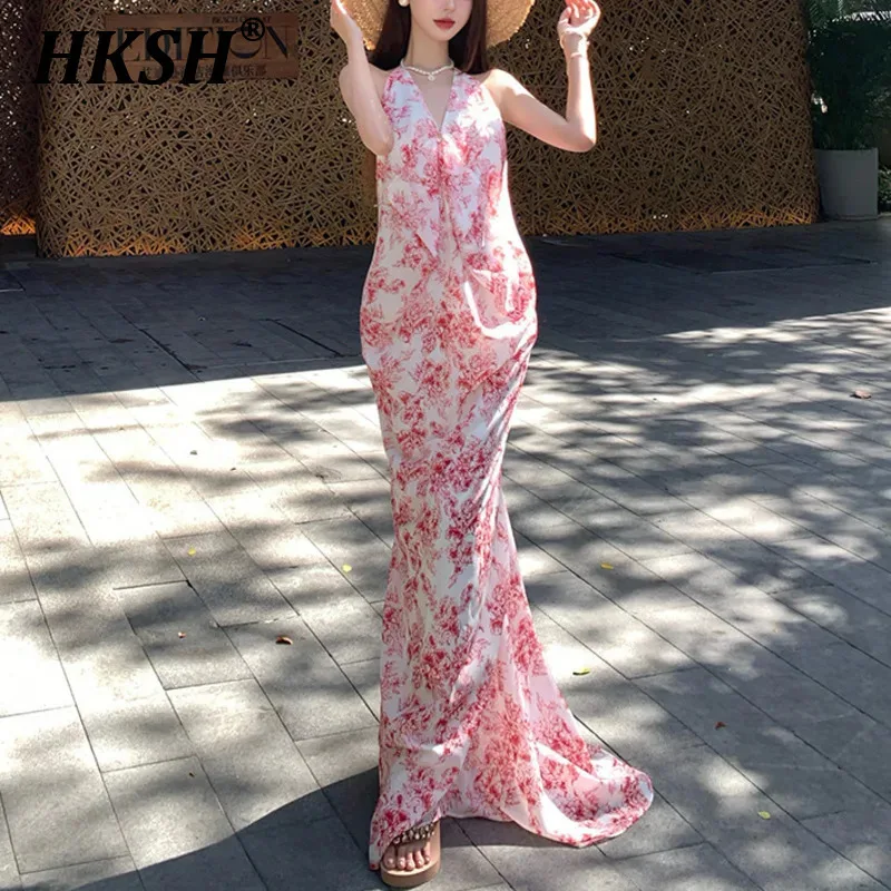 

HKSH Summer New Women Chic French Vacation Style Elegant High Sense V-Neck Backless Sexy Fashion Floral Printed Dress Ins HK6362