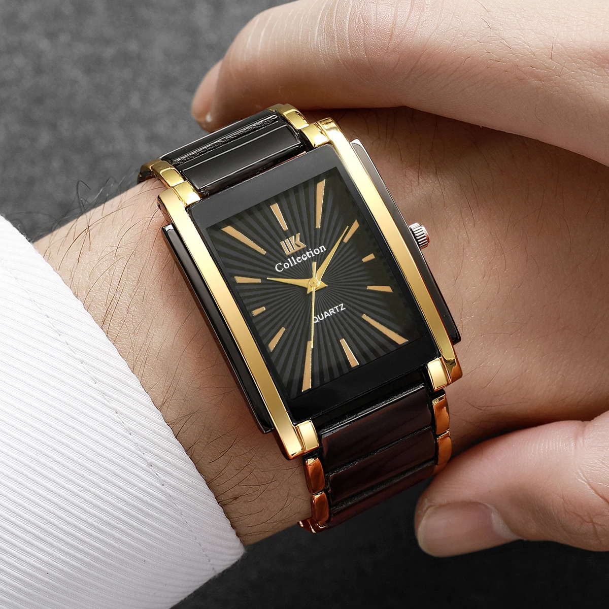 1PC Surprise Mystery Blind Watch Box-Luxury Stainless Steel Strap Men Business Quartz Wristwatch（Without Box）