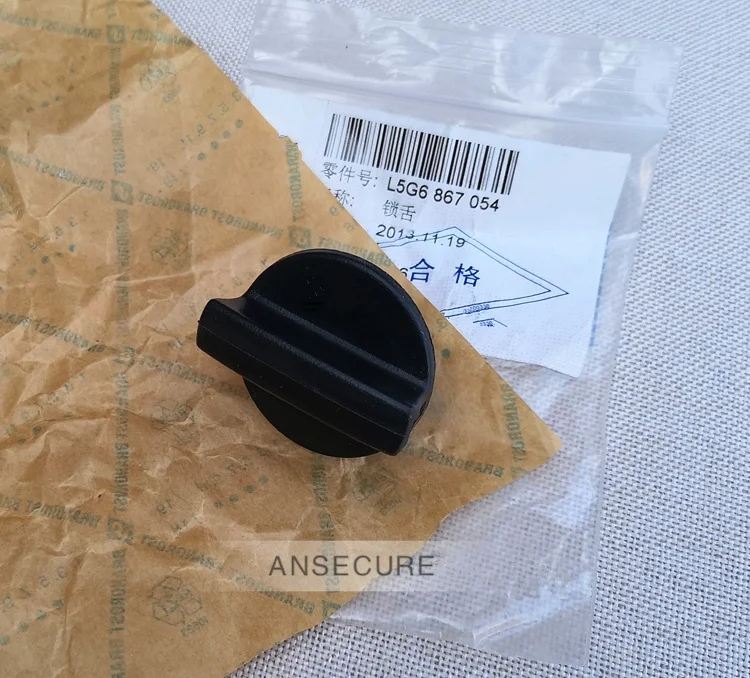 Rear Lid Trim panel Support Locking Bar Clip Knob For  VW Golf 7 MK7 E-Golf Golf Sportsvan 5G6867054