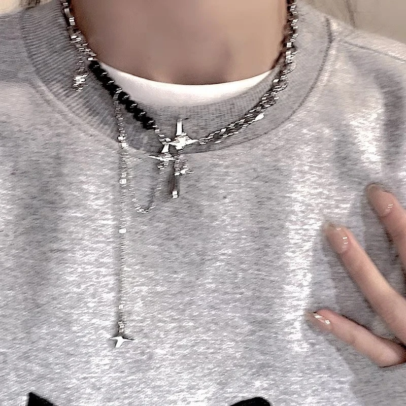 

Punk-inspired Adjustable Necklace Trendy Sweater Chain Niche High-end Design Aesthetic Cool-toned Hoodie Chain