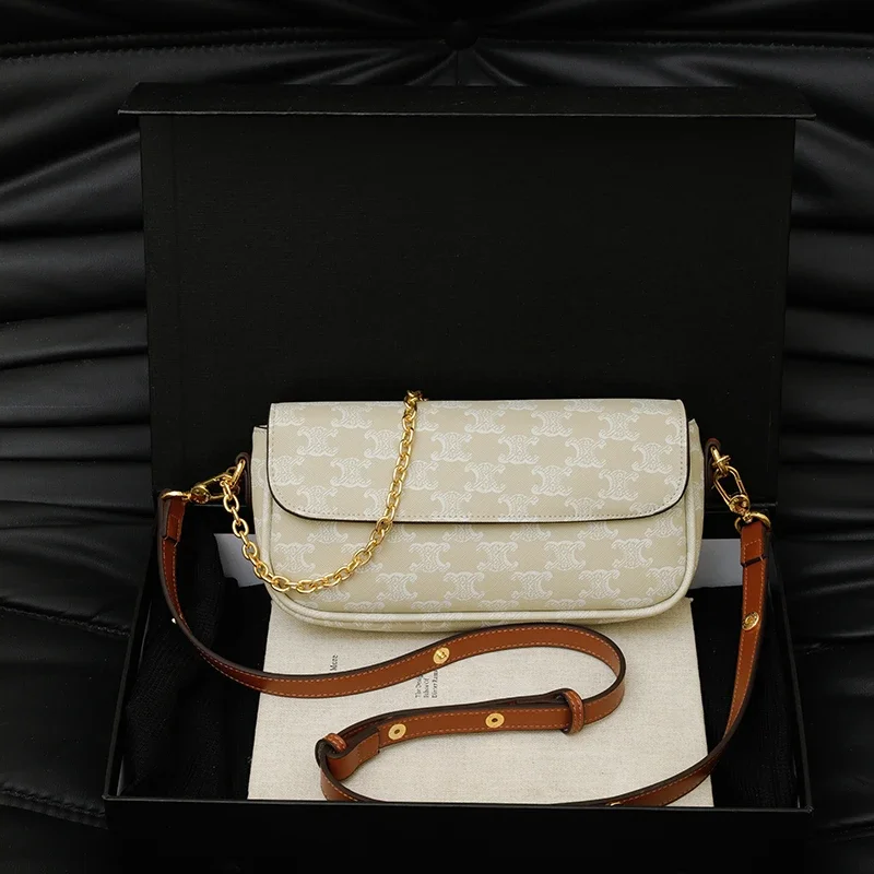 

Classic Parisian Messenger Bag - Trendy Crossbody Tote With Solid Color Design & Vintage Inspired Luxury