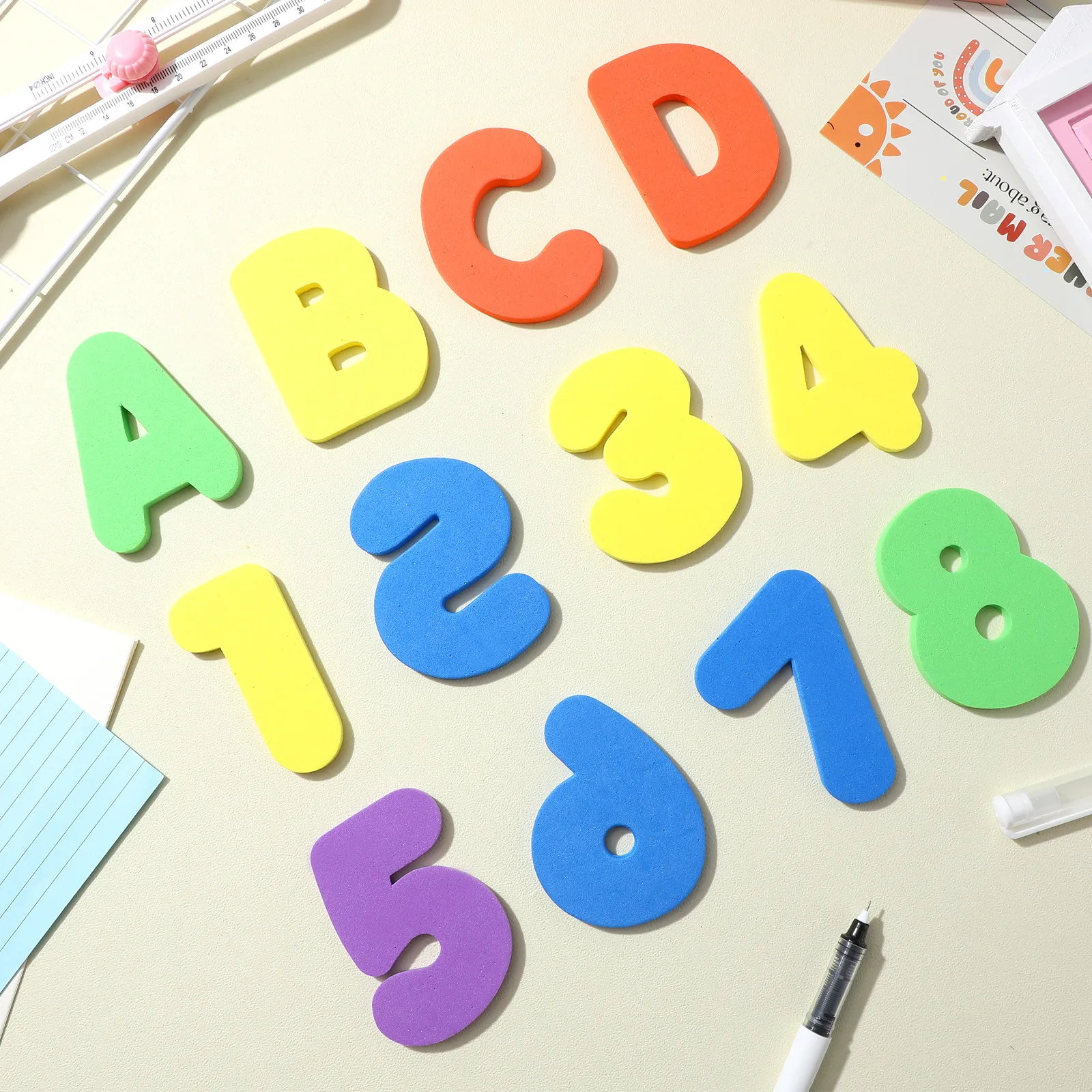 

Набор из 36 плавающих букв и цифр для ванны: развивающая головоломка для детей, изучающих счет и цвета