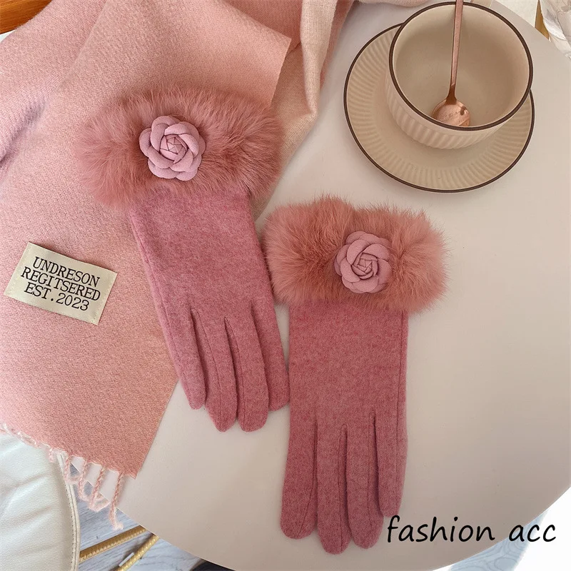 1Pair Winter Cashmere Ladies Keep Warm Thick Gloves Camellia Flower Five Finger Touch Screen Outdoor Riding Fleece-lined Gloves