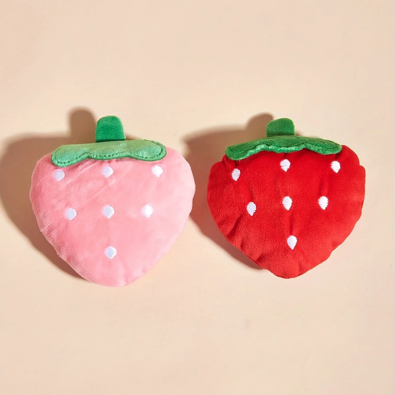 1pc Cute Strawberry Design Pet Grinding Teeth Plush Toy, Chew Toy For Dog Interactive Supply