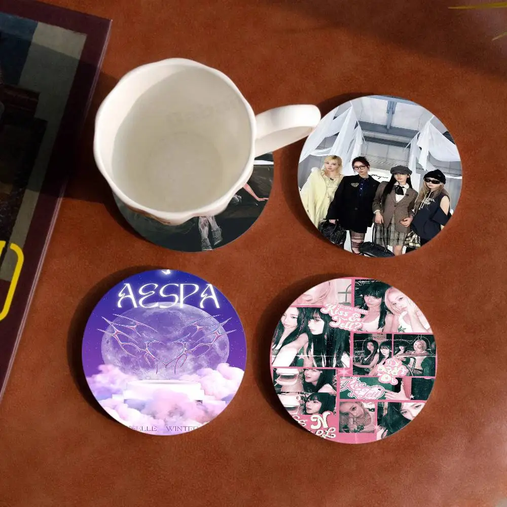 Korean Kpop Group A-Aespas Themed Wooden Coaster Creative Heat-Resistant Non-Slip Table Mat, Suitable for Protecting Desktop