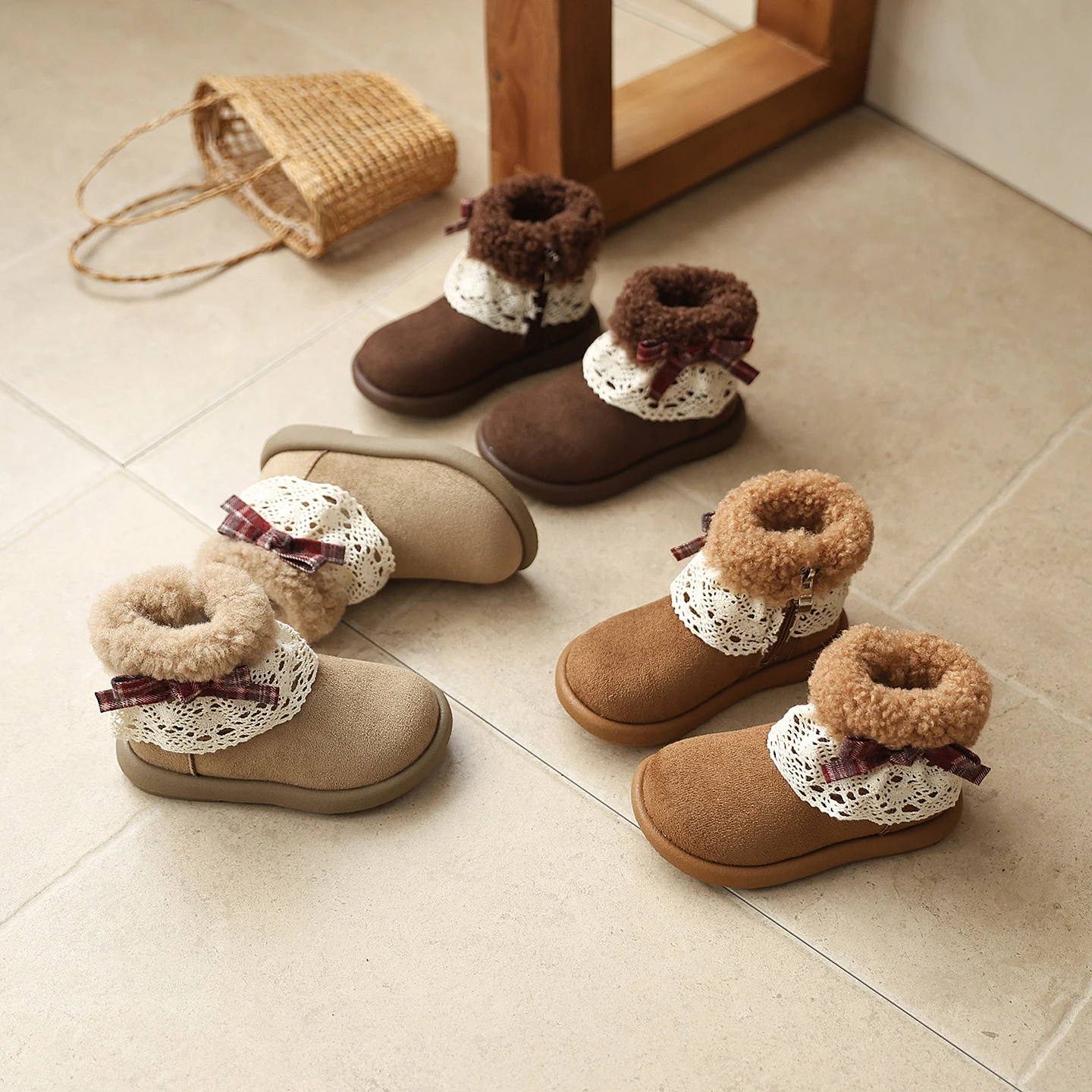 

Children Casual Short Boots for Girls New Winter Warm Plush Fashion Sweet Soft Bottom Anti-slippery Kids Snow Boots Cotton Shoes