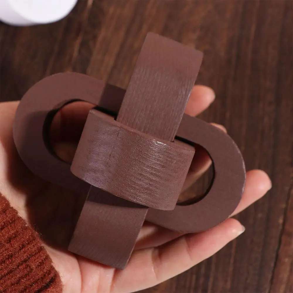 Boho Style Art Craft Wood Knot Ornament Hand-carved Handmade Wooden Buckle 3-Link Chain Wooden Chain Ball Office