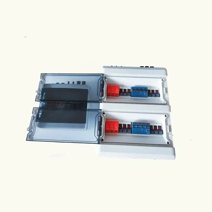 PV Combiner Box for 2 strings solar panel DC 1000V Photovoltaic  array combiner box IP65 with  SPD lightning protection