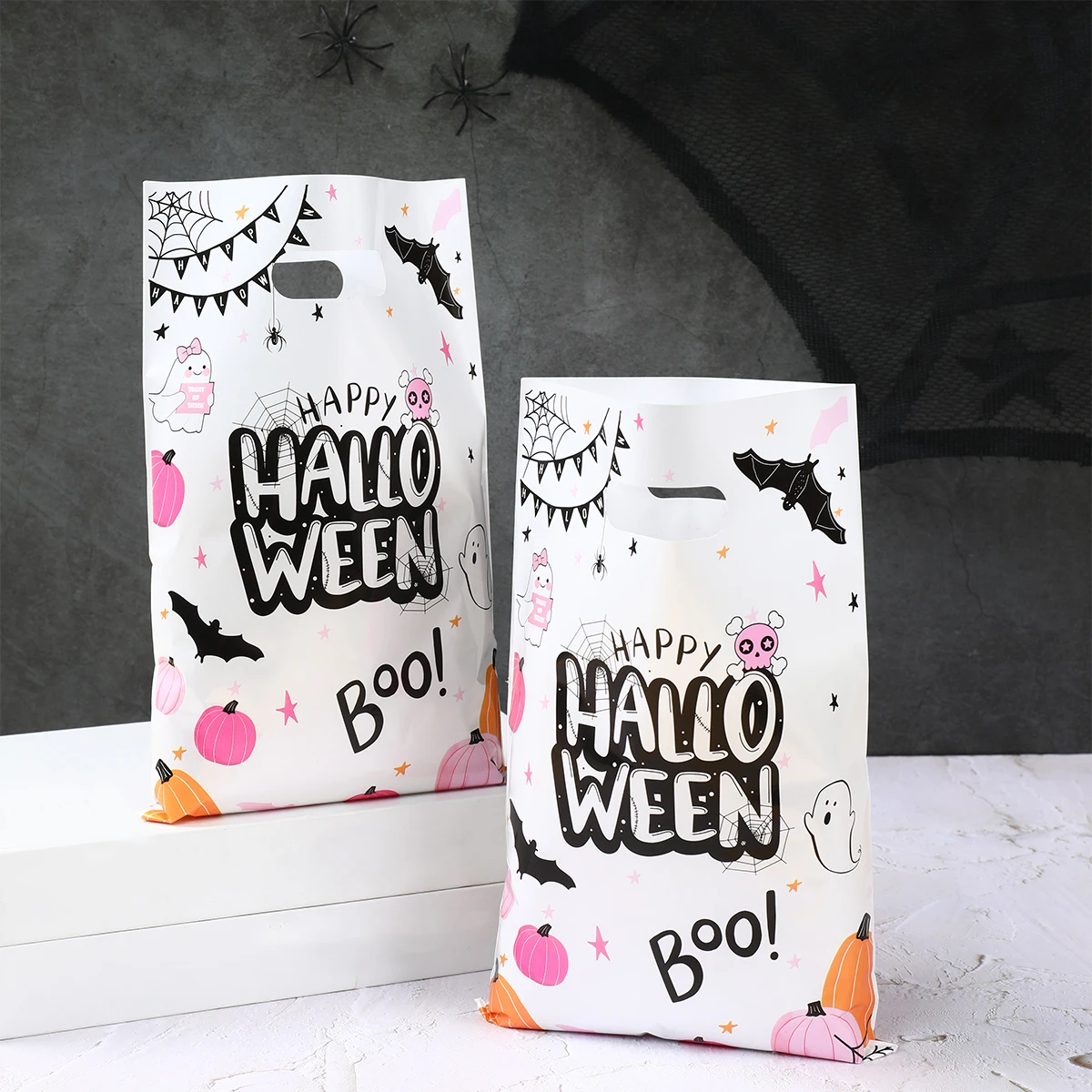 Halloween Boo Party Favor Bags Pink Ghost Treat Bags Plastic Candy Goodies Bags for Trick or Treat Halloween Party Supplies