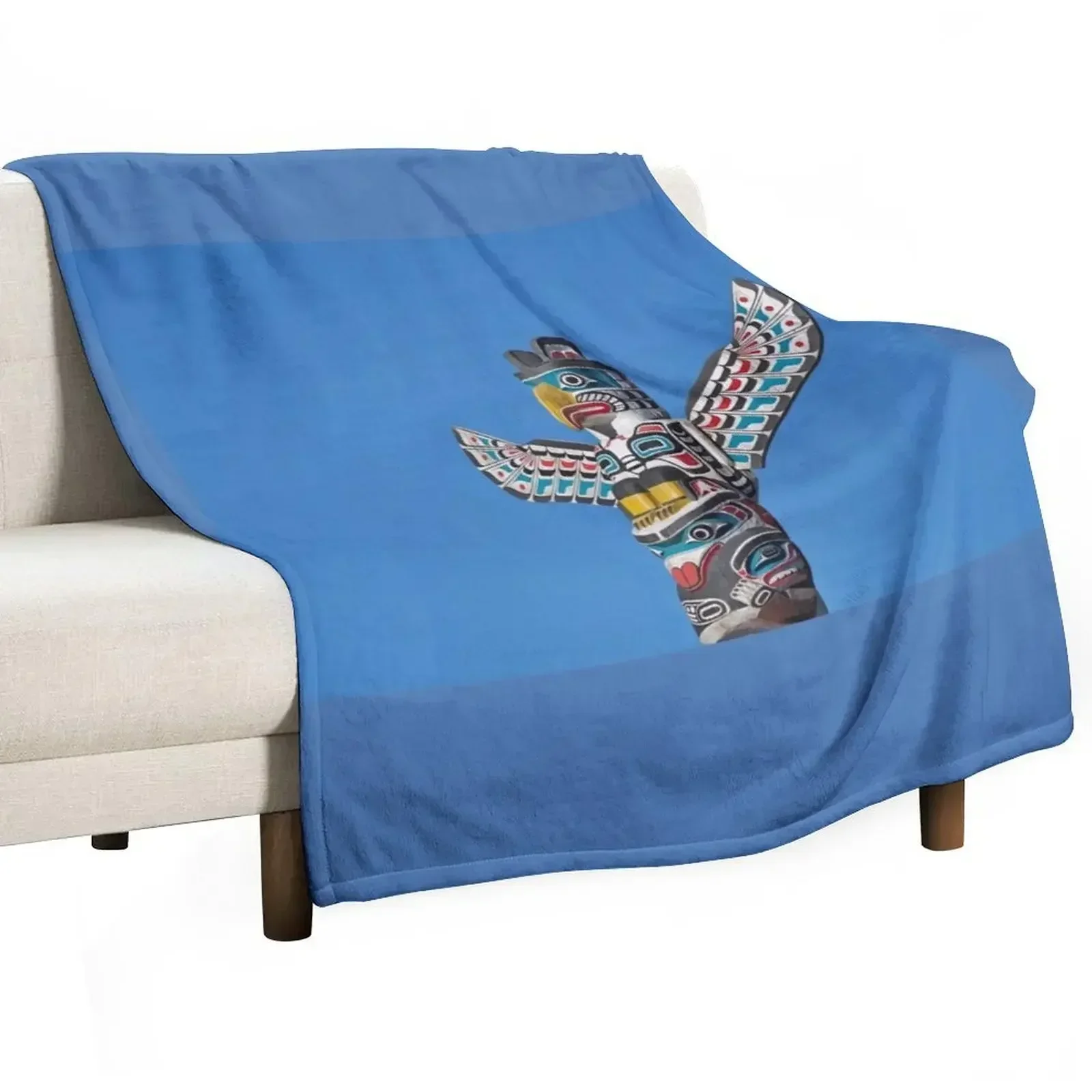 Totem Pole Vancouver Throw Blanket Decorative Throw Quilt Bed covers Blankets