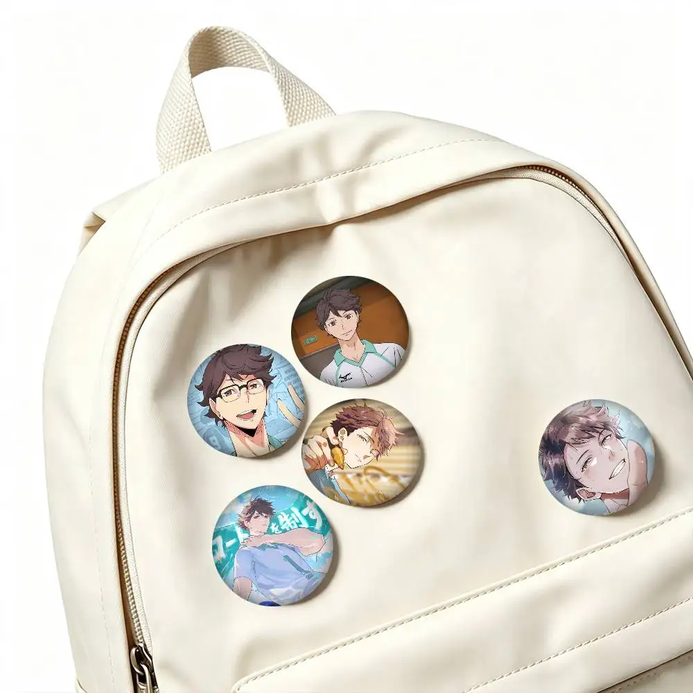 O-Oikawa Tooru  Haikyuu Anime  25 32 44 58 75mm Badges Personalized Round Brooches Pins Accessory Gift