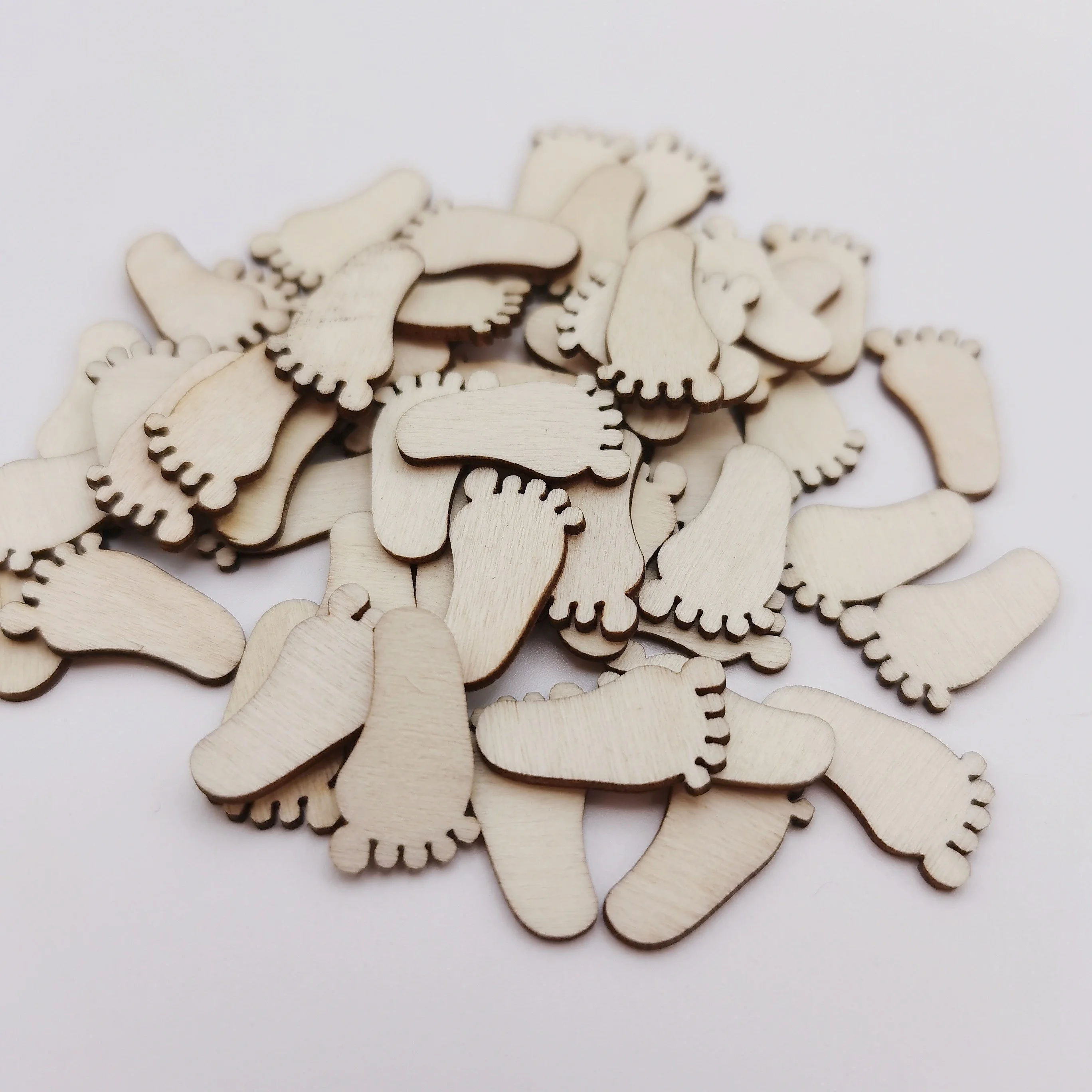 50pcs 19x11mm Wooden Baby Foot Feet Embellishments Wood Cutouts DIY Crafts For Cardmaking Invitations Decorations Scrapbooking