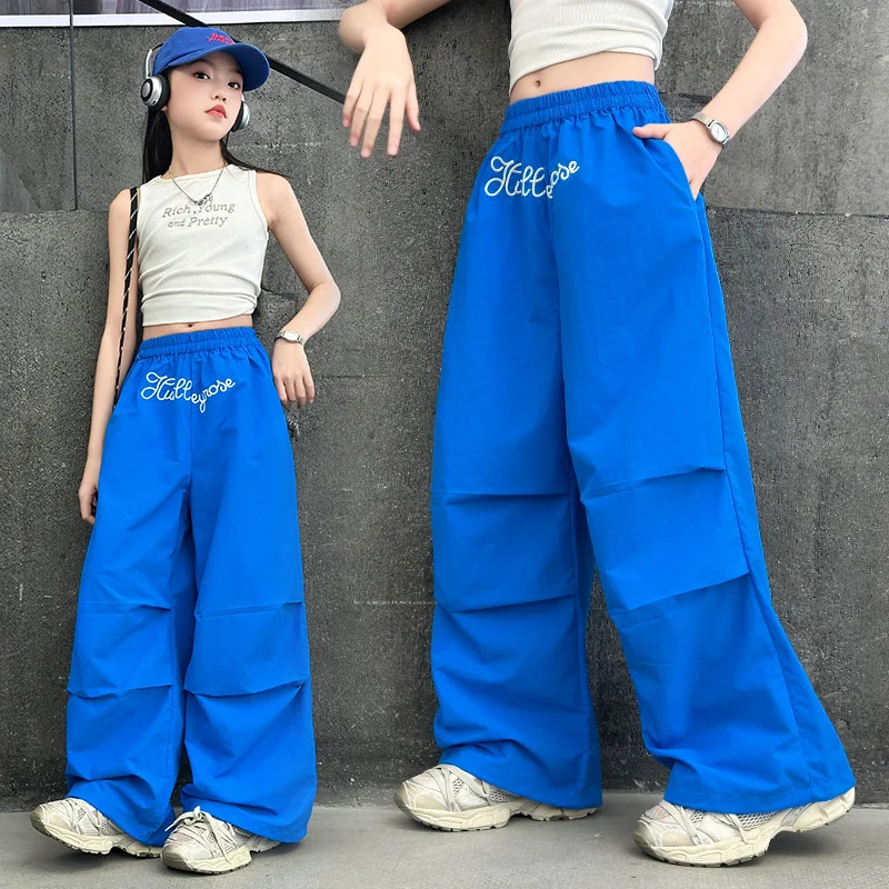 

Girls Hiphop Cool Trousers Sweatpants Girls Summer Cargo Pants 2025 New Teen Child Retro Letter Print Kids Loose Wide-leg Pants