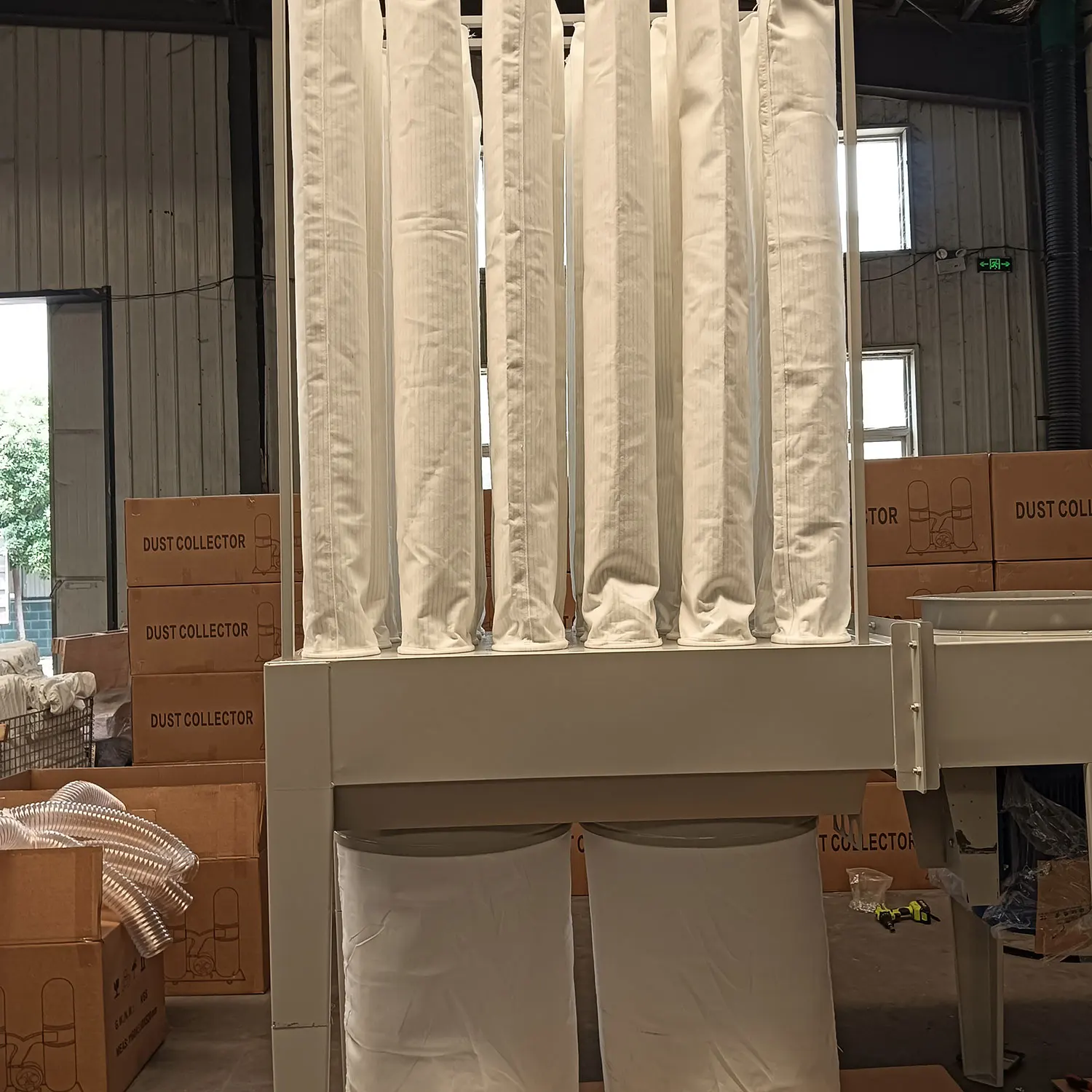 FM9011(36) Large Bag House Integrated Vacuum Woodworking Dust Extractor 11kw  Woodworking Machines