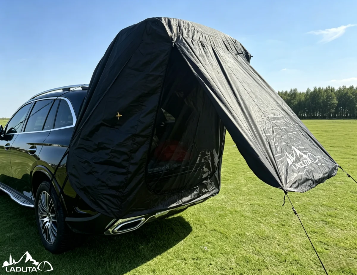 Customizable Self-Driving Tour Car with Outdoor Living Roof Travel Tent BBQ Three-Layer Door Car Trunk Extension for Camping