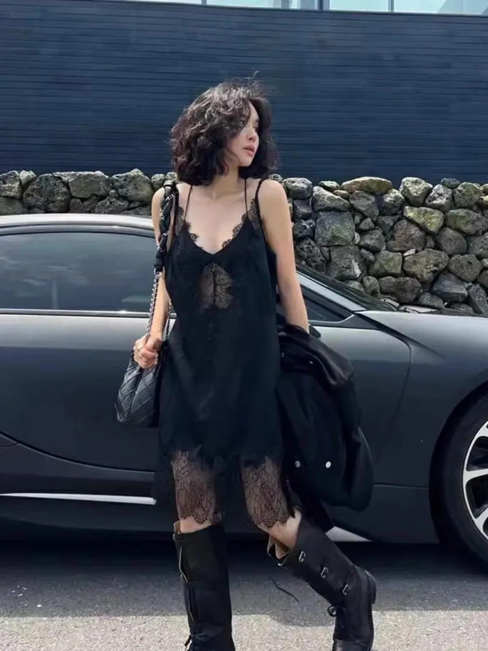 

Fall 2025 Lace Splice Svel V-Ne Hollow out Women's Dr Casual Sle Gown with Strap Comfortable Fit Lady's Dr