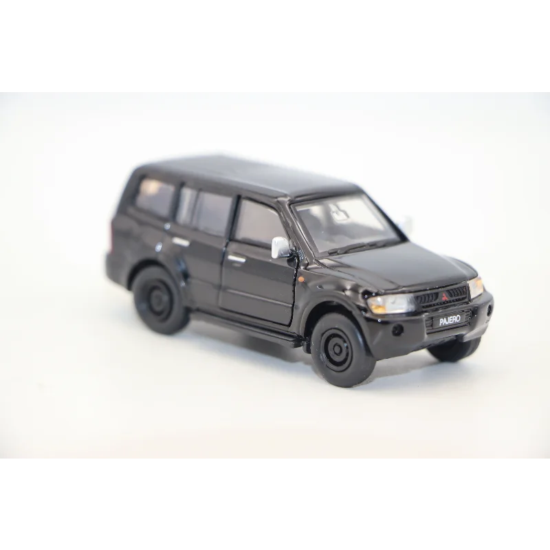 دييكاست BMC 1:64 مقياس باجيرو 3 الجيل جيب سبيكة سيارة نموذج تحصيل لعبة هدية تذكارية عرض حلية