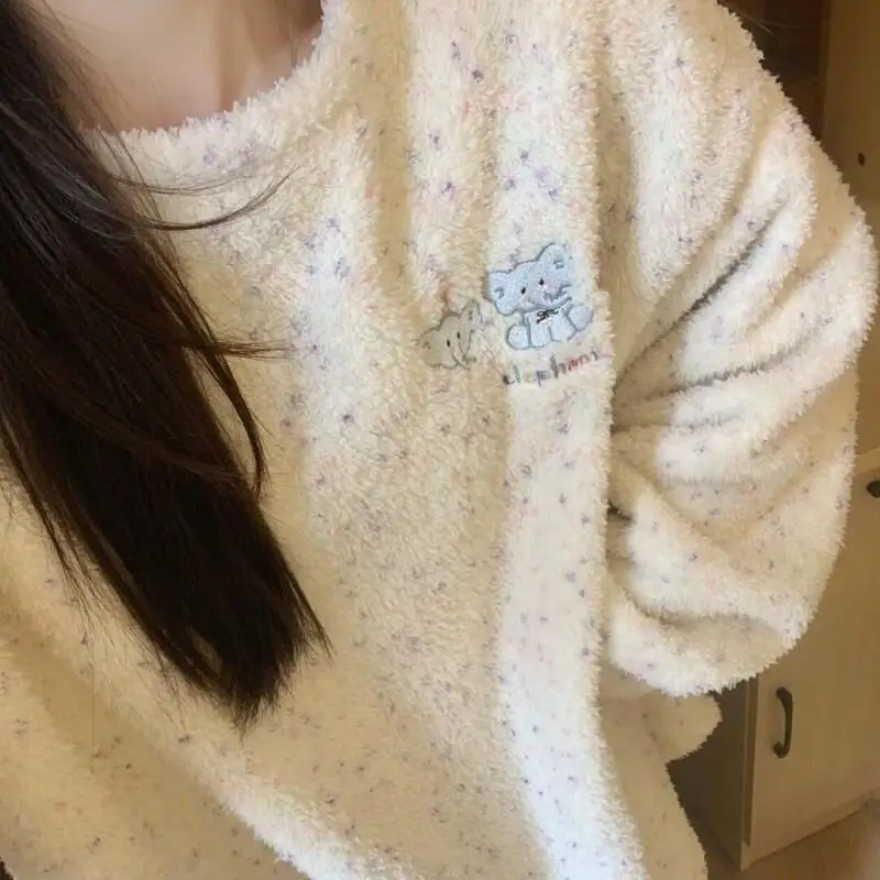 

Pjs Set Half-Pile Women's Pajama Set Women's Warm Winter Pajamas Fashionable Home Clothes, Pajamas Cute and Soft Pajama Set New