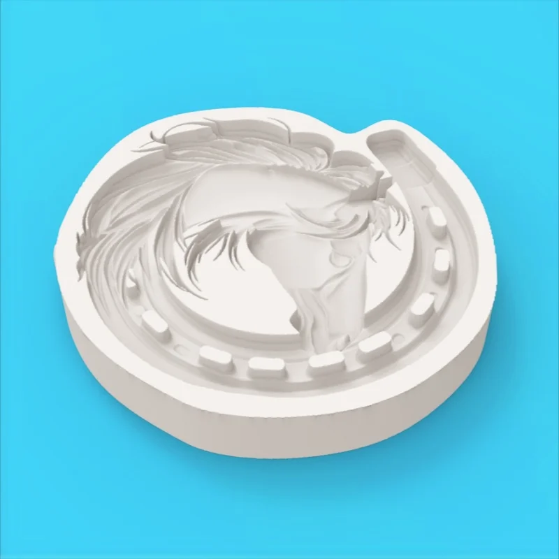 Horseshoe and Horse Head Silicone Mold for Crafting, Horseshoe Interlocking Design, Fondant Chocolate Dessert Baking Mold - view 4