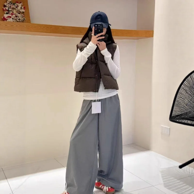 2025 Winter Women Down Puffer Vest Hooded Stand Collar Jacket Casual Sport Sleeveless Coat Warm Lightweight Fashion Outerwear