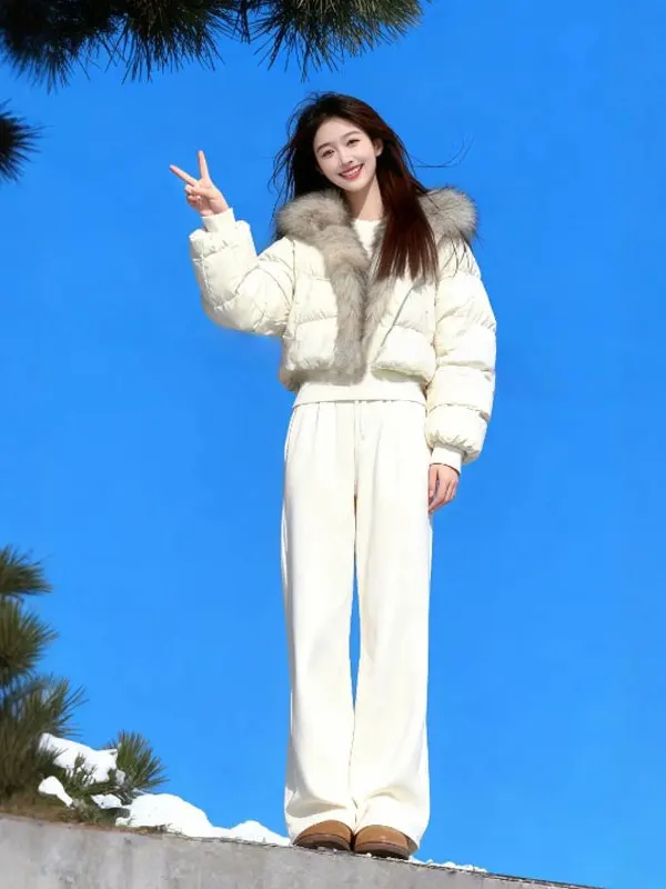 

Уникальная хлопковая куртка для женщин: элегантная, нежная, в корейском стиле, для повседневной носки, приталенного кроя, с ощущением высокого качества.