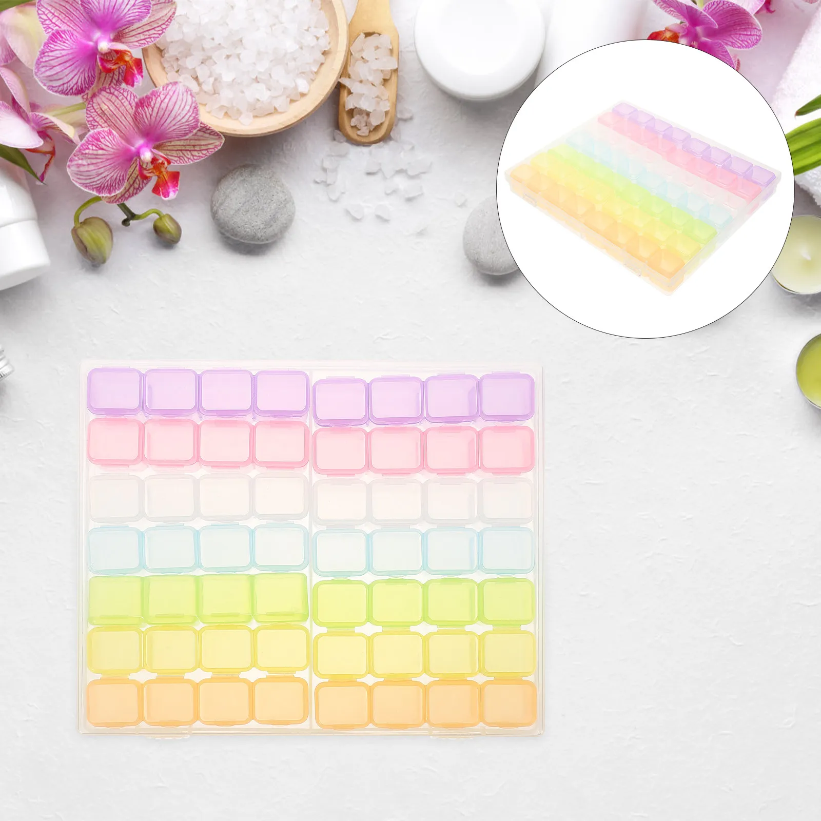 

Набор из 1 прозрачной коробки для хранения материалов для нейл-арта с 56 отсеками для страз, пудры, типсов для ногтей, украшений, для организации в салоне, на туалетном столике, в ванной комнате