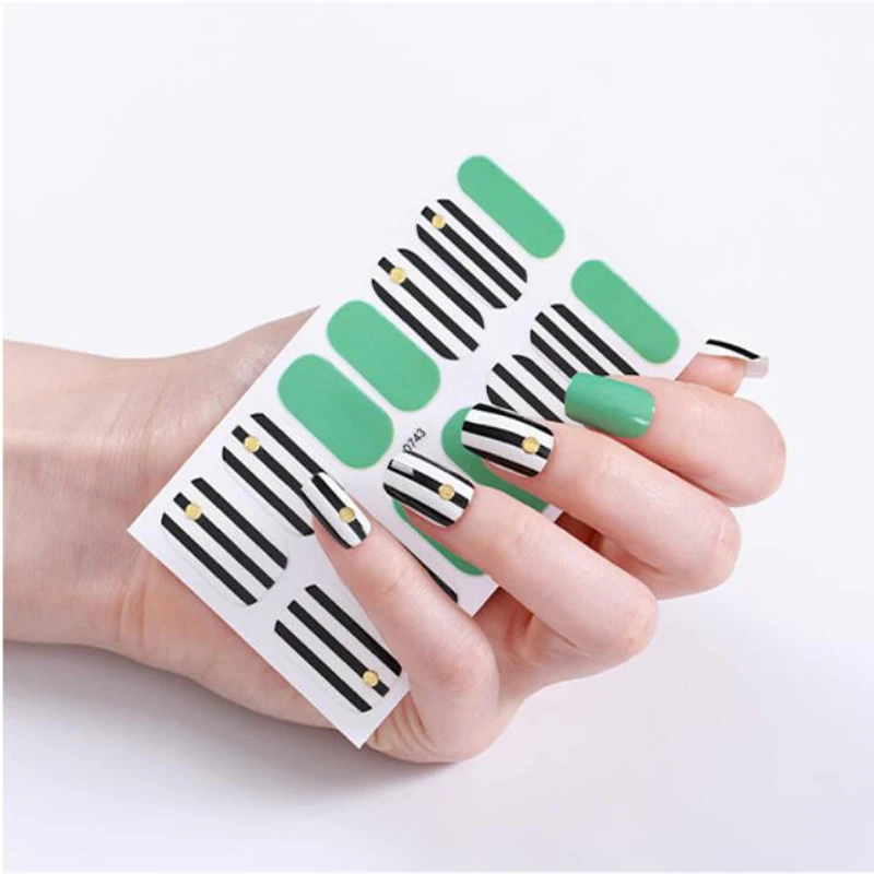 Französisch Full Cove Nagel Aufkleber drücken auf selbst klebende Nagel Wraps Nail Art Dekor Aufkleber Schönheit gefälschte Nägel Weihnachten Neujahr gefälschte Nägel