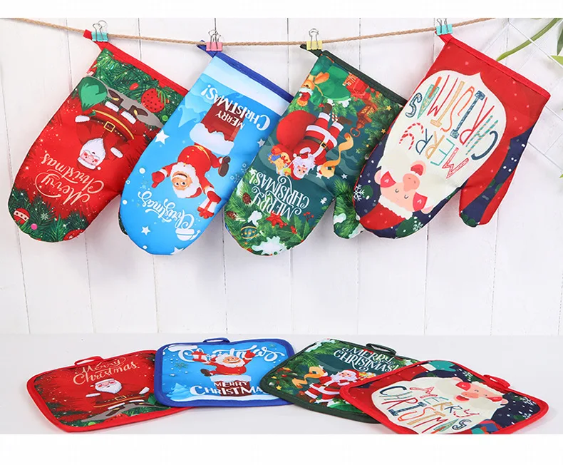 Creative Oven Mitts New Christmas Baking Heat Insulation Gloves, Christmas Oven Microwave Oven Gloves, Cushion Set