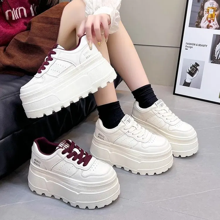 Board shoes women 2026 spring new versatile sponge cake shoes casual board shoes women