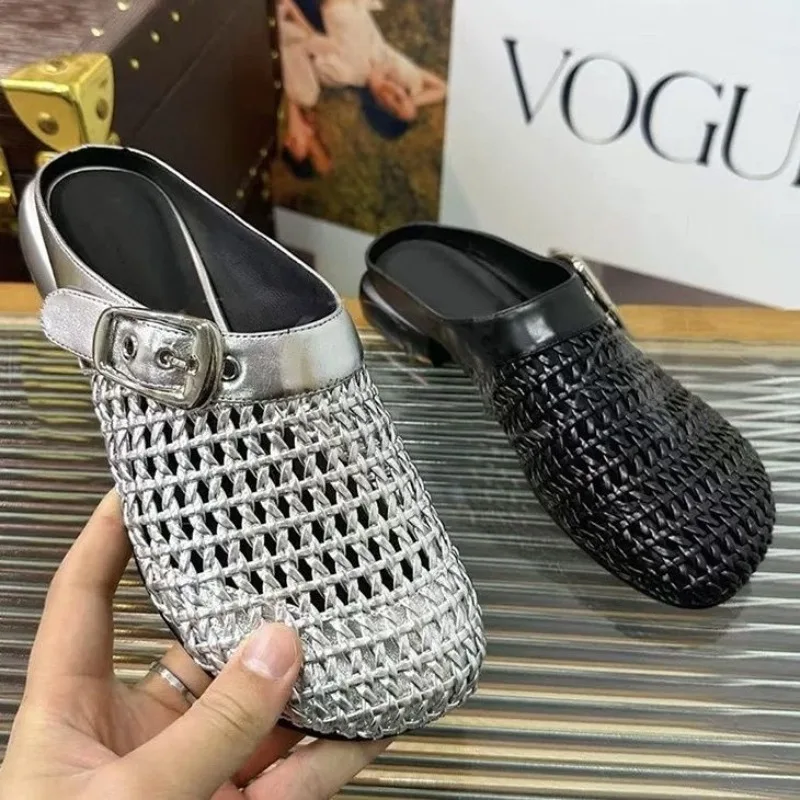 

Luxury Woven Slippers Women Shoes Round Toe Metal Buckle Casual Style Lazy Outside Wearing Women's Sandals