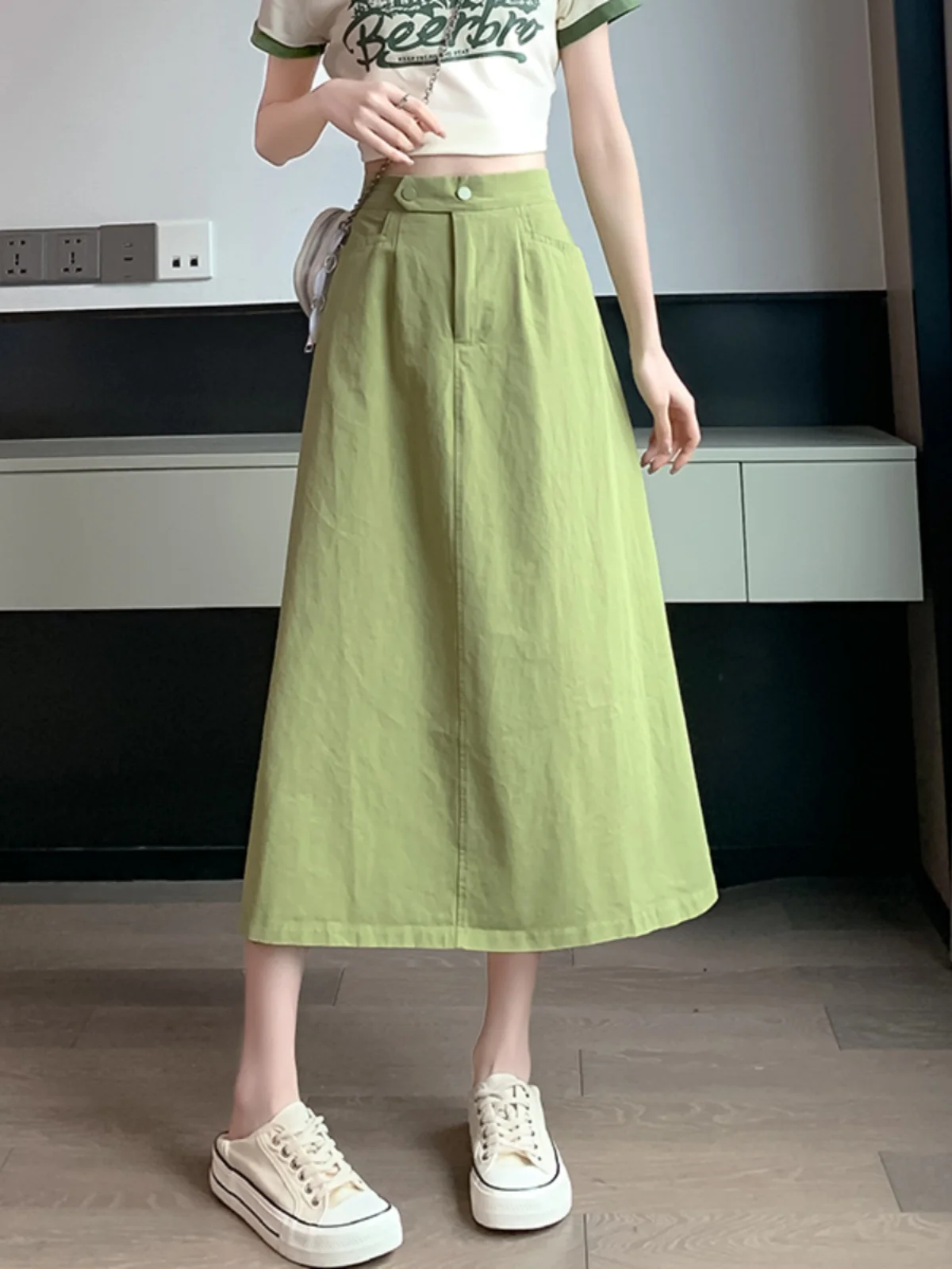 

Avocado green A-line half skirt for women's summer new small stature, high waist, slimming effect, medium length workwear skirt