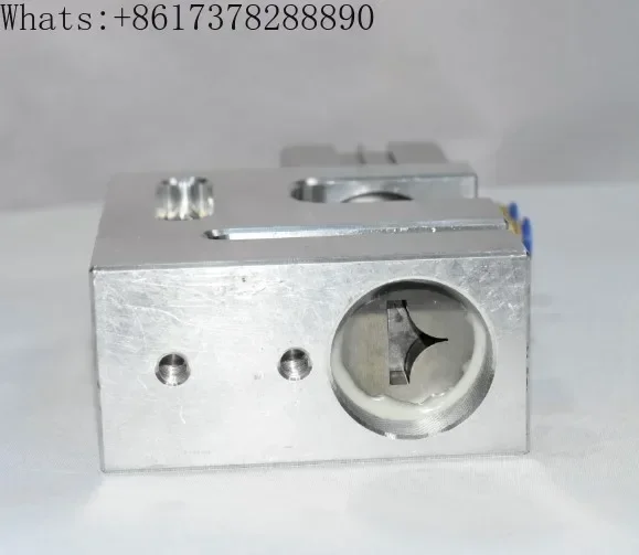 Cutting R-angle plastic bag machine, bag making machine  machine, rubber bag corner pneumatic machine, corner punching machine