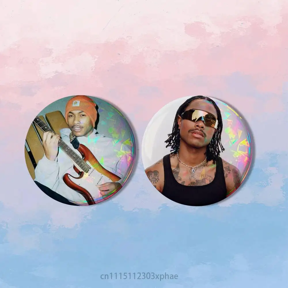 Singer S-Steve Lacy HD Print Round Lapel Pins Pretty Derby 2 piece set Round Display Brooches Brooch Badges