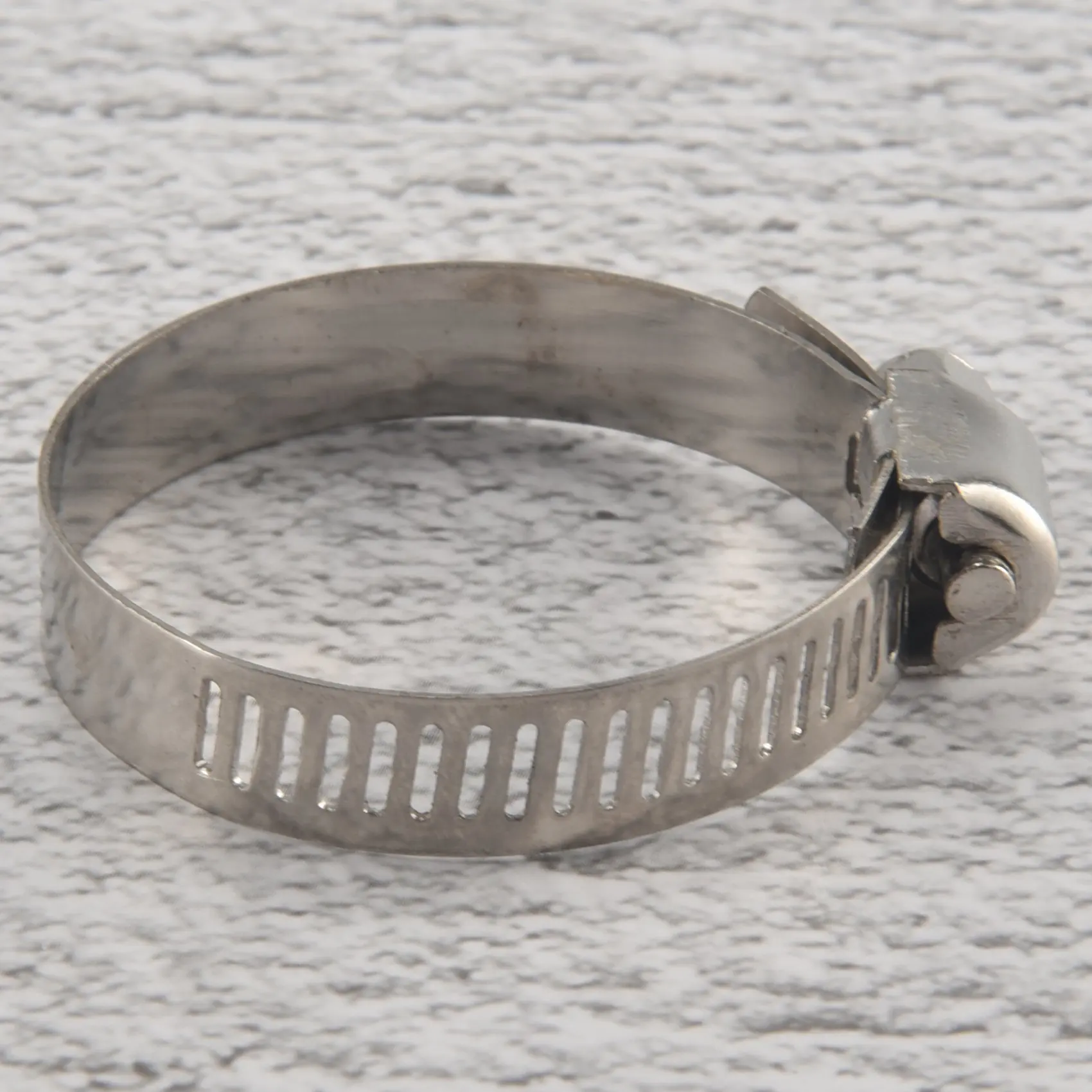 60-Piece Hose Clamp Set, 8-38 mm Pipe Clamps Made of 201 Stainless Steel, 7 Sizes Hose Clamps, Hose Ties, for Pipes